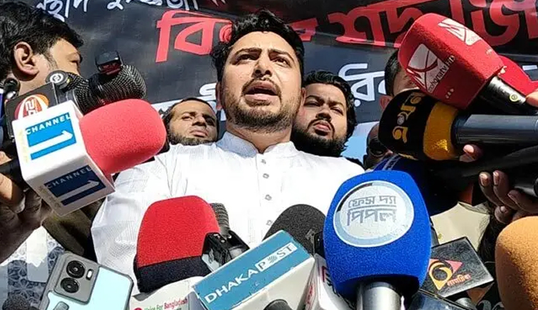 গণঅভ্যুত্থানের নায়কদের টার্গেট করা হচ্ছে: নাহিদ