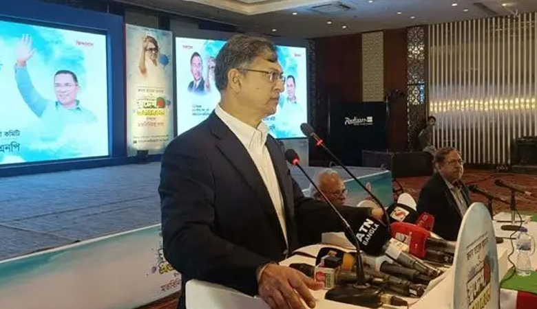 গণমাধ্যমে হামলা জাতির জন্য লজ্জার: সালাহউদ্দিন আহমেদ