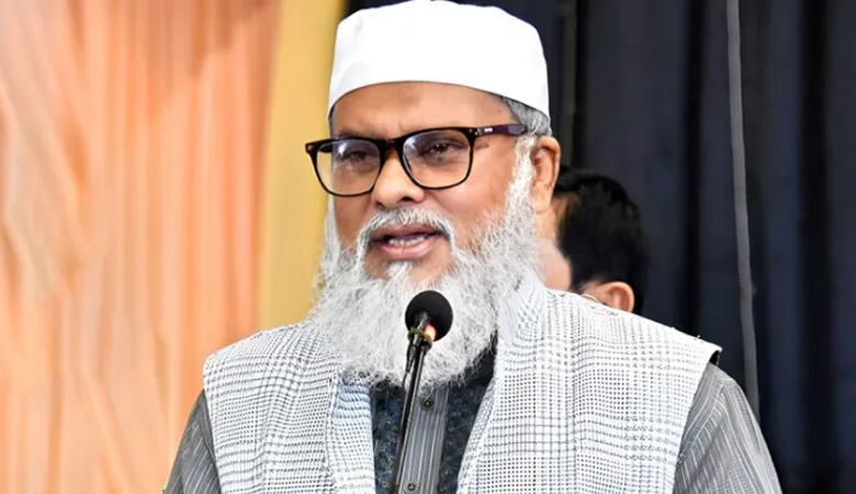 প্রথম আলো-ডেইলি স্টারে আগুন দেওয়াদের কিছু ছবি-পরিচয় শনাক্ত: ধর্ম উপদেষ্টা