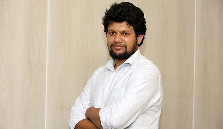 নিজের রাজনৈতিক অবস্থান স্পষ্ট করলেন মাহফুজ আলম