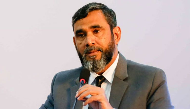 এবারের নির্বাচনটা হবে লাইনচ্যুত ট্রেনকে ফের লাইনে তোলা: ইসি সানাউল্লাহ