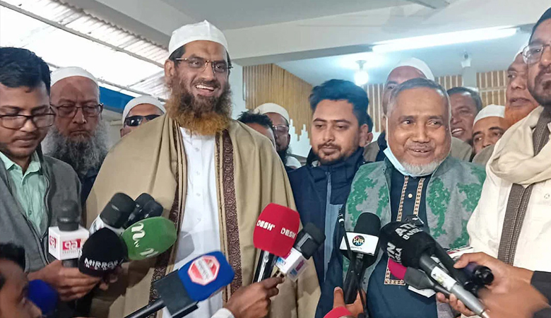 ইসলামী আন্দোলনকে একত্র করে আসন ঘোষণার আশা মামুনুল হকের