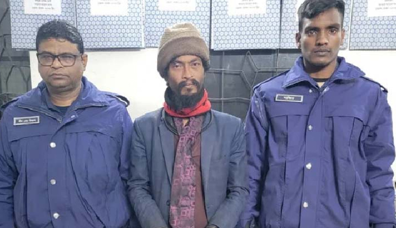 ‘অনৈতিক যৌনাচারে লিপ্ত হতে দেখলেই সানডে মানডে ক্লোজ করে দিতাম’