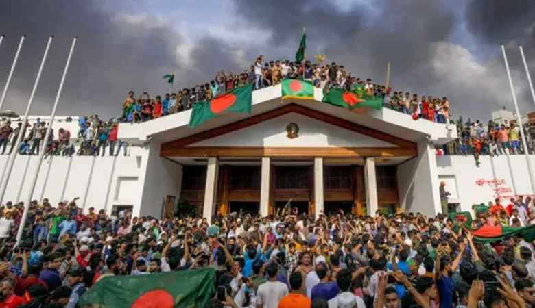 জুলাই যোদ্ধাদের দায়মুক্তি ও আইনি সুরক্ষা নিয়ে বড় সুখবর দিলো সরকার