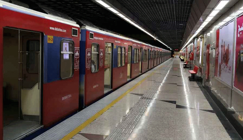 ইরানে ভয়ংকর যুদ্ধের আশঙ্কা, মেট্রো স্টেশন ও মাটির নিচে লুকানোর ব্যবস্থা