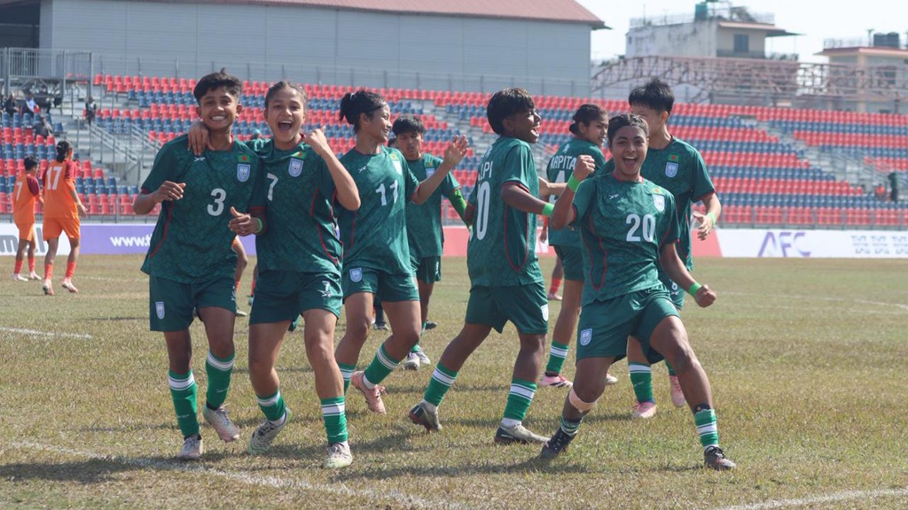 অর্পিতা, আলপির নৈপুণ্যে ভারতকে হারাল বাংলাদেশ