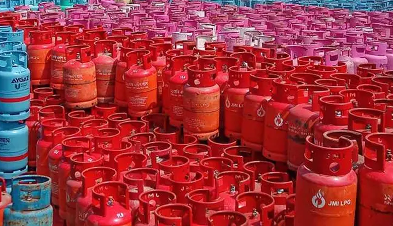 এলপি গ্যাসের ভ্যাট কমানোর সিদ্ধান্ত, কমবে দাম