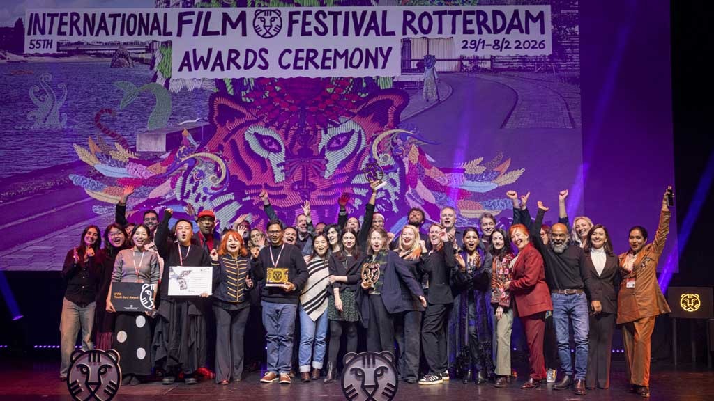 বাংলাদেশের ‘মাস্টার’ পুরস্কার জিতল রটারড্যাম উৎসবে