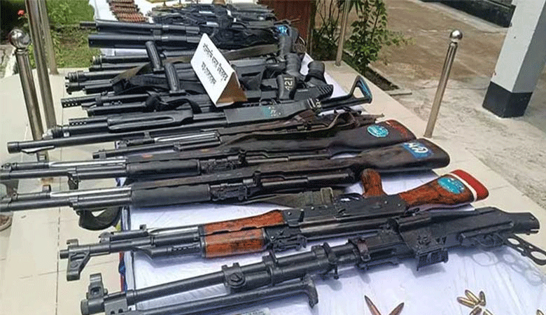 দেশে বৈধ অস্ত্র জমা ২৭ হাজার, জমা পড়েনি ২০ হাজার