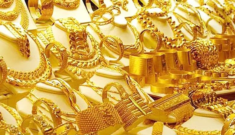 দেশের বাজারে সোনার দাম কমলো
