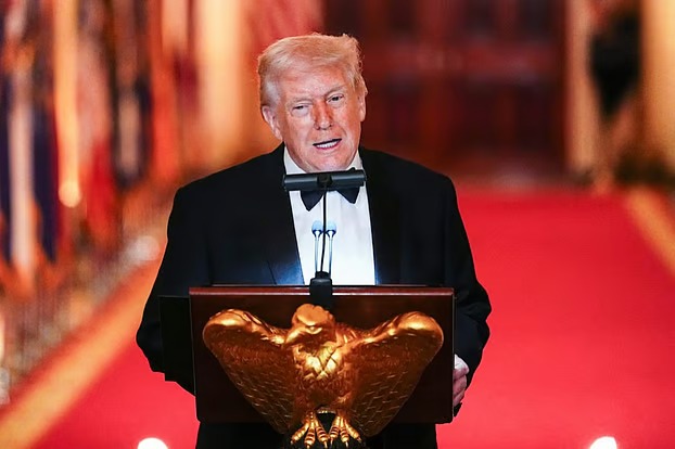 গ্রিনল্যান্ডে হাসপাতাল জাহাজ পাঠানোর ঘোষণা ট্রাম্পের