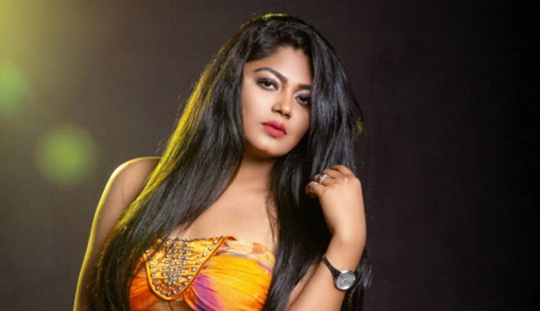 রোজা রেখে শুটিংয়ে ভুল করে পানি খেয়ে ফেলেছিলাম: মৌসুমী হামিদ