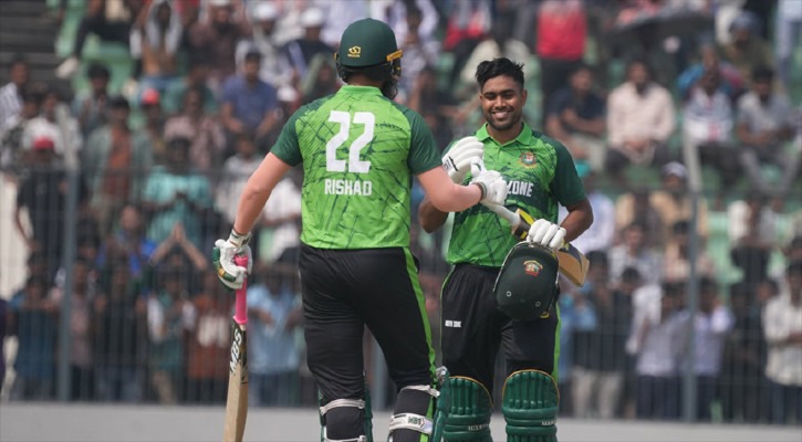আকবর-রিশাদের পারফরম্যান্সে নর্থ জোনের বড় জয়