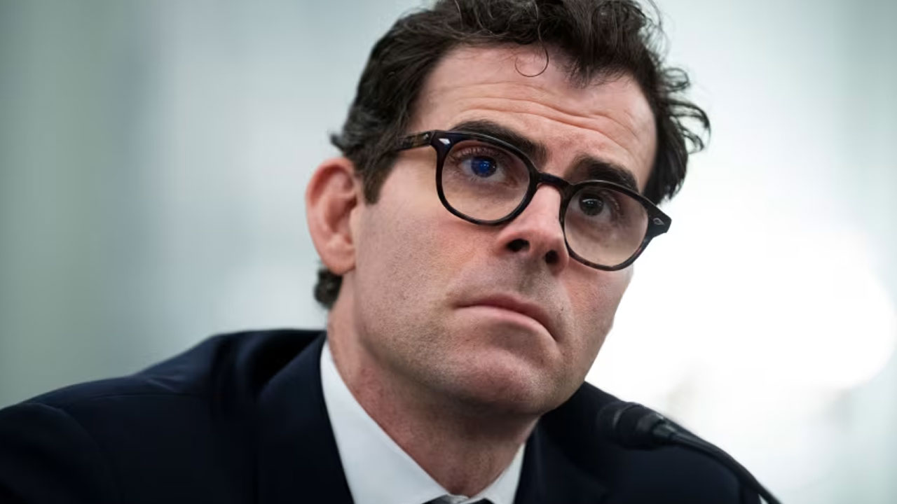 সোশ্যাল মিডিয়া ক্লিনিক্যালি আসক্তিকর বিষয় নয়