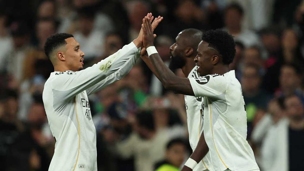 বেনফিকাকে আবার হারিয়ে শেষ ষোলোয় রিয়াল মাদ্রিদ