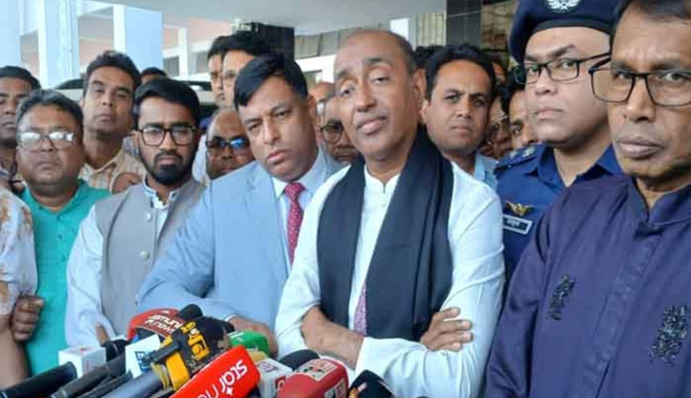 সরকারি কর্মকর্তা দুর্নীতি করলে চাকরি তো যাবেই, মামলাও হবে: আইনমন্ত্রী