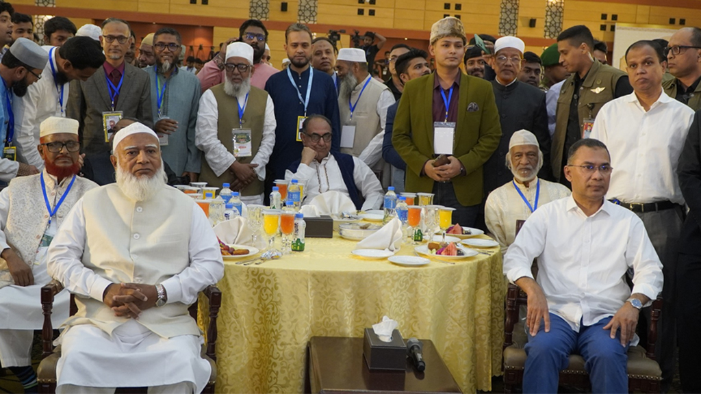 জামায়াতের ইফতারে প্রধানমন্ত্রী তারেক রহমান