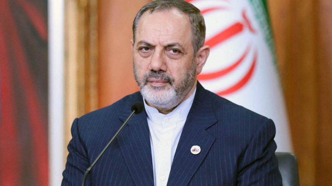 ইসরায়েলি হামলায় ইরানের প্রতিরক্ষামন্ত্রী ও আইআরজিসি কমান্ডার নিহত