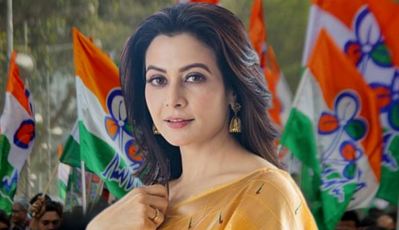 দুবাইয়ে আটকা অভিনেত্রী, মোদির কাছে বাঁচার আকুতি