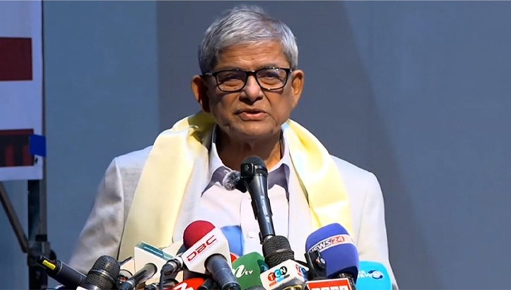 ‘শেখ হাসিনা ভারতে বসে দেশকে অস্থিতিশীল করার অপচেষ্টা করছেন’