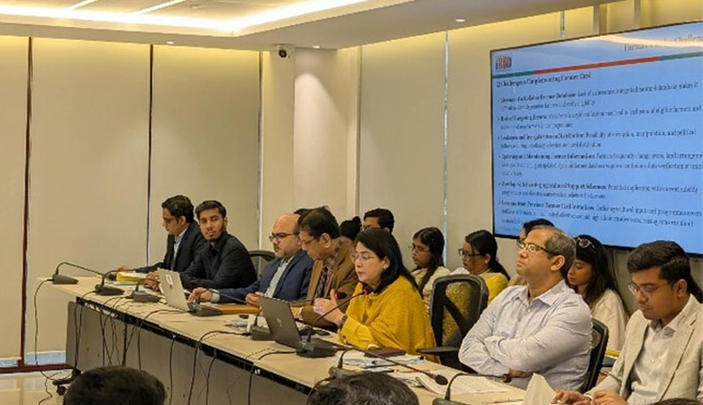 ফ্যামিলি কার্ড নারীর ক্ষমতায়নে সহায়ক হবে: সিপিডি