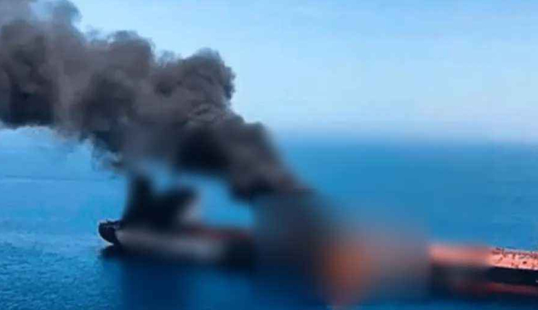 ২ তেলবাহী ট্যাংকারে হামলা: ইরাকের সব জ্বালানি বন্দরের কার্যক্রম বন্ধ