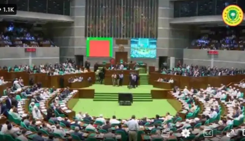 স্পিকারের চেয়ার শূন্য রেখেই বসলো সংসদ অধিবেশন