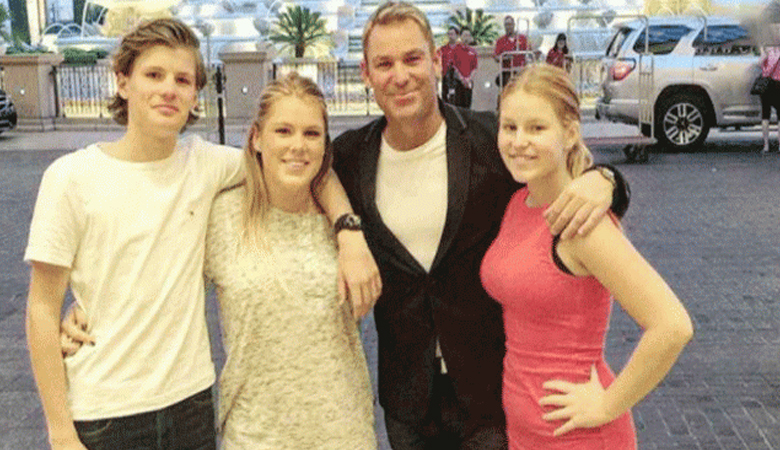 ১৮ বছর আগের চুক্তি, ৪৫০ কোটি রুপি পাচ্ছে ওয়ার্ন পরিবার