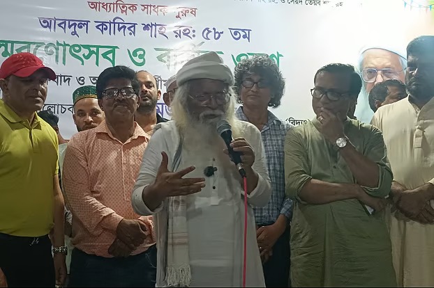 আমি মাজারে যাব নাকি অন্য কোথাও, এটা আমার গণতান্ত্রিক অধিকার: ফরহাদ মজহার