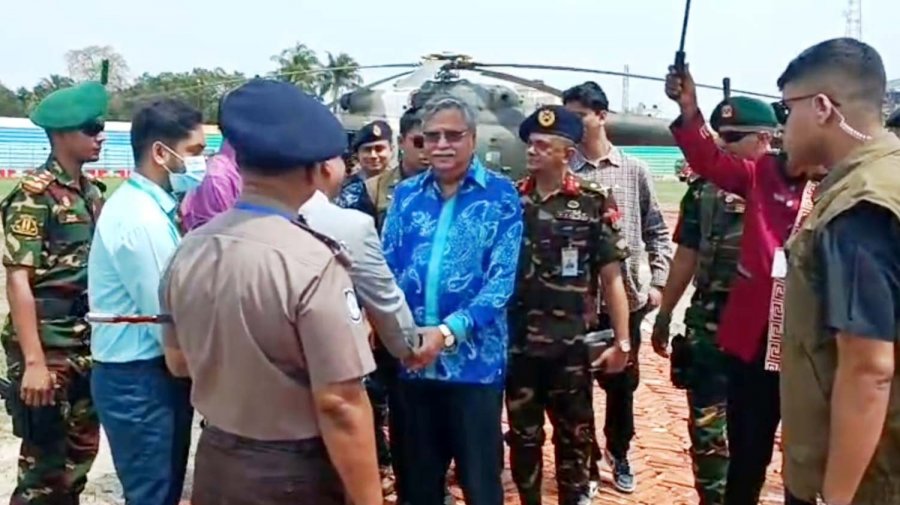 চার দিনের সফরে পাবনায় গেলেন রাষ্ট্রপতি