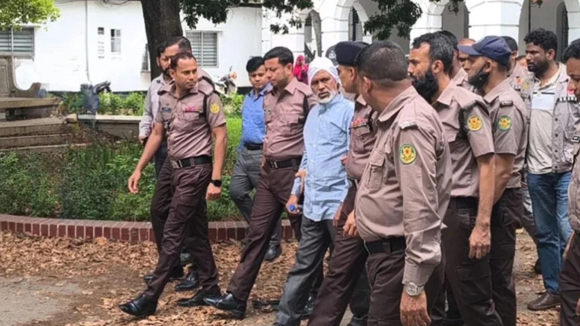 প্রধান কুশীলব সাবেক ডিআইজি জলিল কারাগারে