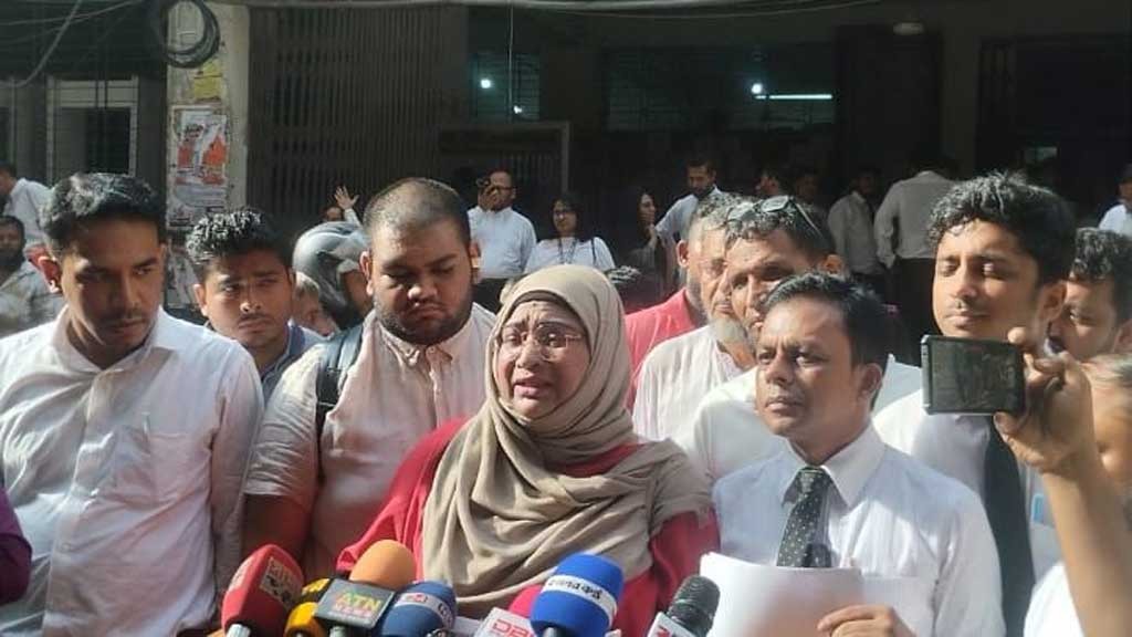 এমপি গিয়াস কাদের চৌধুরীর দুই ছেলেসহ চারজনের বিরুদ্ধে গ্রেফতারি পরোয়ানা