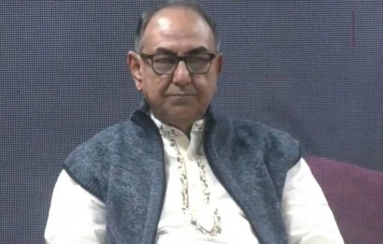 প্রধানমন্ত্রীর উপদেষ্টা মির্জা আব্বাসকে কেবিনে স্থানান্তর