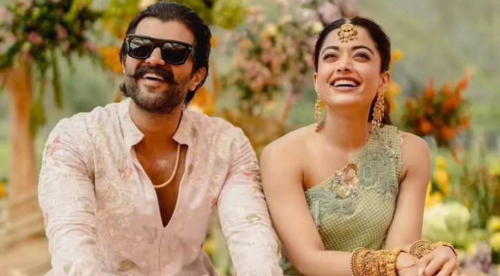 বিয়ের দেড় মাসেই দুই থেকে তিন হওয়ার রহস্য ফাঁস করলেন রাশমিকা