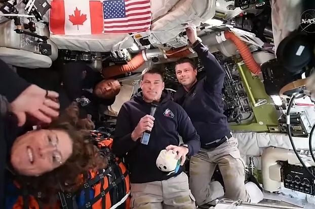 চাঁদ প্রদক্ষিণে প্রস্তুত আর্টেমিস নভোচারীরা