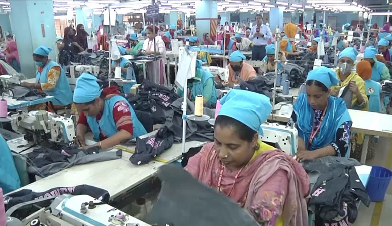 আমেরিকায় পোশাক রপ্তানিতে চীনকে পেছনে ফেলল বাংলাদেশ