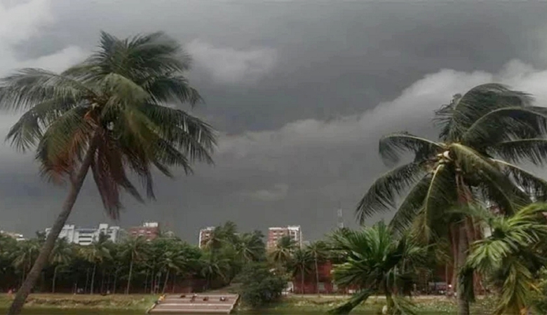 সারাদেশে কালবৈশাখী ঝড়ের সাথে বজ্রপাত-শিলাবৃষ্টি হতে পারে