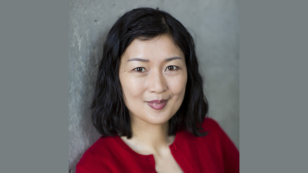 তিন দশক শেষে মাইক্রোসফট ছাড়ছেন লিউসন