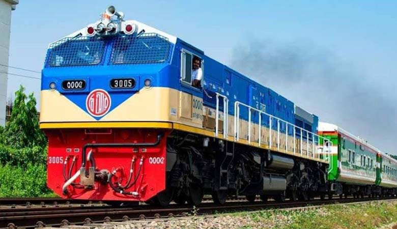 দূরপাল্লার সব ট্রেনে যুক্ত হচ্ছে ফ্রি ওয়াইফাই