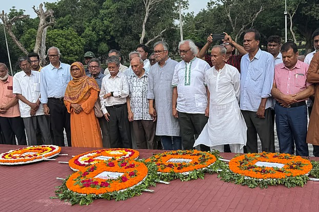 মুজিবনগরে নাগরিক সমাজের শ্রদ্ধা, মুক্তিযুদ্ধের স্মৃতিবিজড়িত সব দিবস পালনের দাবি