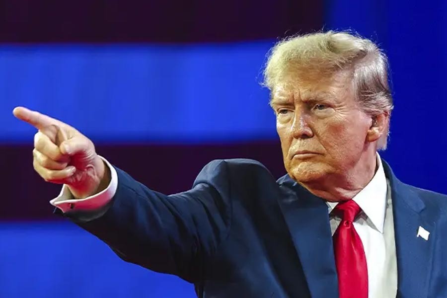 হরমুজ খোলা, ইরান বন্দরে অবরোধ বহাল