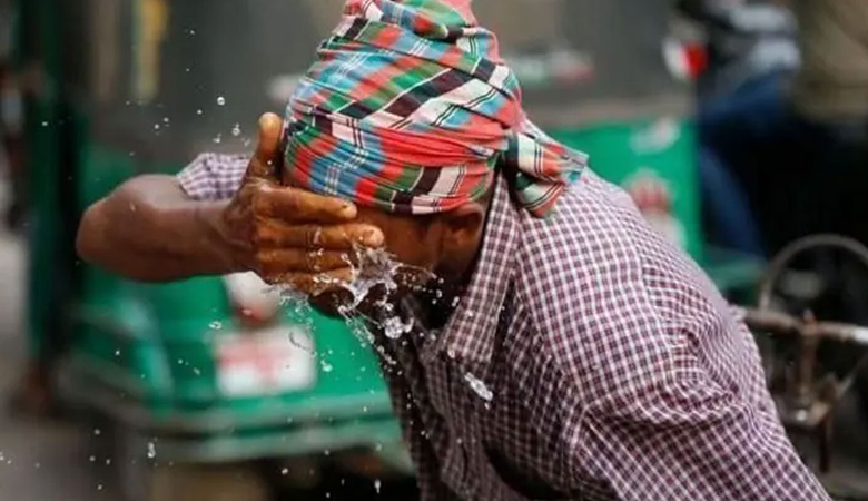 তাপমাত্রা ৪০ ডিগ্রি ছোঁয়ার পূর্বাভাস, রয়েছে সতর্কবার্তা