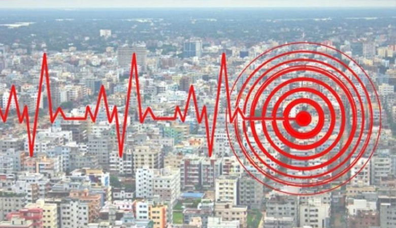 সাতসকালে ভূমিকম্পে কাঁপলো বাংলাদেশ