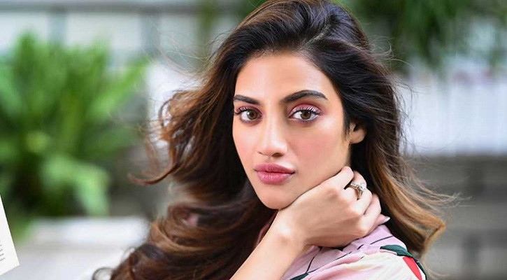 গম পাচারের অভিযোগে অভিনেত্রী নুসরাতকে তলব