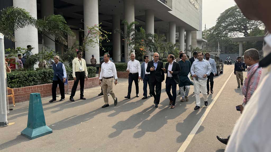 প্রধানমন্ত্রীর সঙ্গে বৈঠক করে অভয় পাওয়ার কথা বললেন নোয়াব সভাপতি