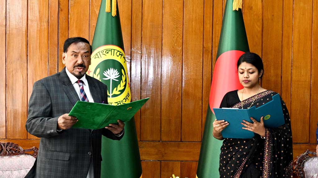 সংরক্ষিত নারী আসনে জ্যোতির শপথ, পূর্ণ হল ৫০ আসনের প্রক্রিয়া