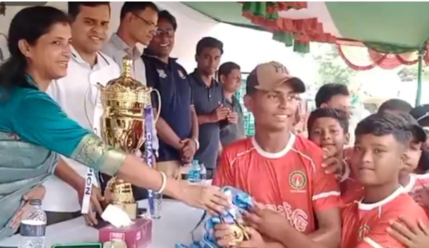 মেহেরপুরে নতুন কুঁড়ি স্পোর্টসে বিজয়ীদের পুরস্কার বিতরণ