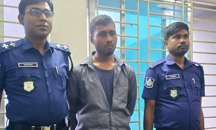 স্কুল থেকে ফেরার পথে তৃতীয় শ্রেণির ছাত্রীকে ধর্ষণচেষ্টা, যুবক আটক