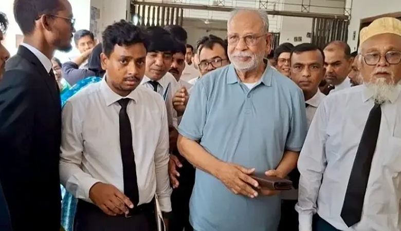 আদালতে আসতে আপত্তি নেই, অভ্যাস হয়ে গেছে: লতিফ সিদ্দিকী