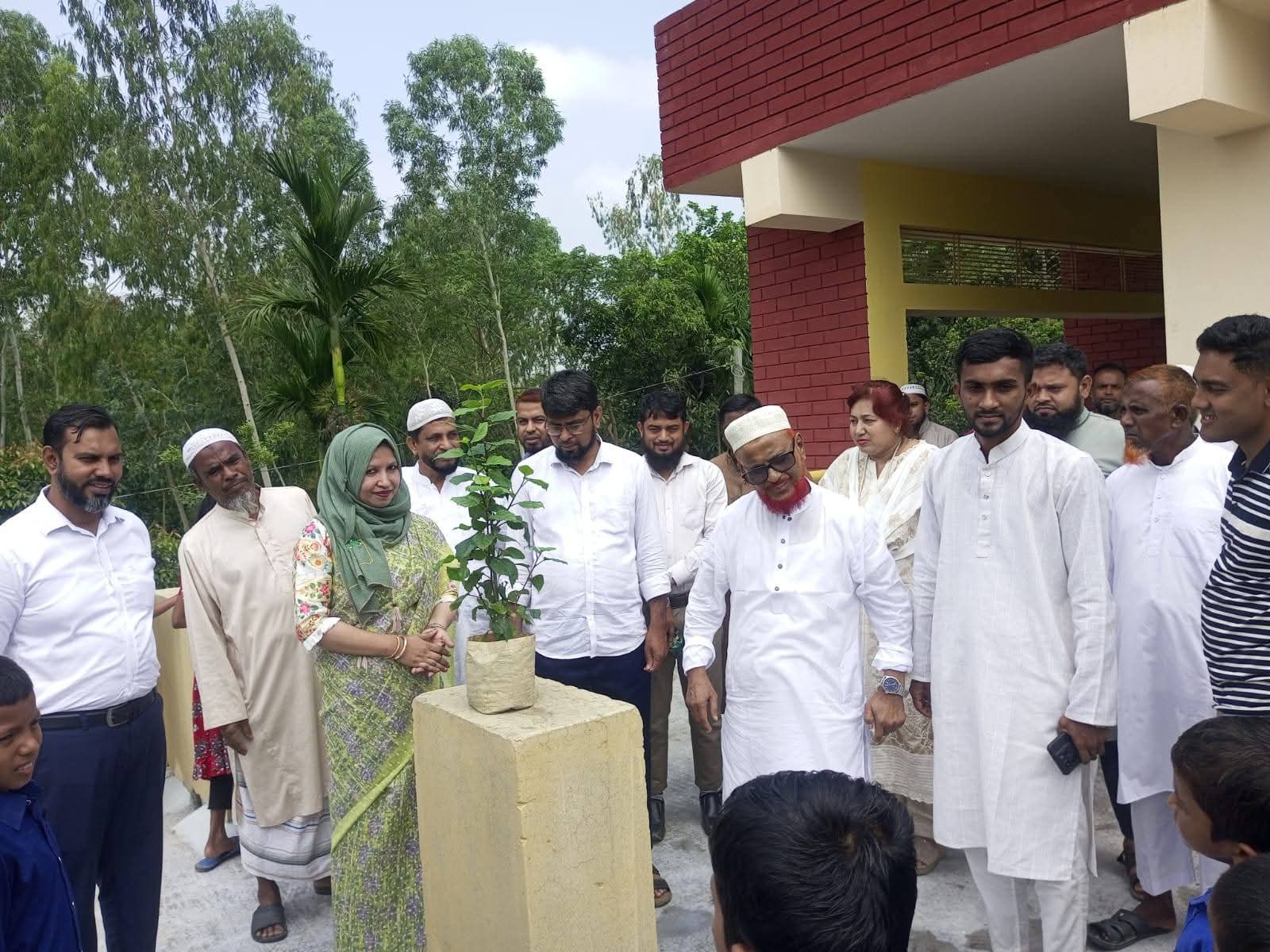 সমন্বিত উদ্যোগে মানসম্মত শিক্ষার আহ্বান সংসদ সদস্যের